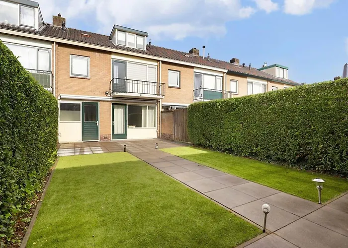 Willa Apeldoorn- Ruime Eengezinswoning Met 5 Slaapkamers *